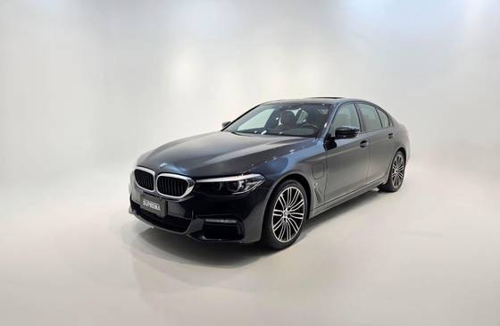 BMW 530e 2.0 16V TWINPOWER HÍBRIDO M SPORT AUTOMÁTICO BMW 530e 2.0 16V TWINPOWER HÍBRIDO M SPORT AUTOMÁTICO